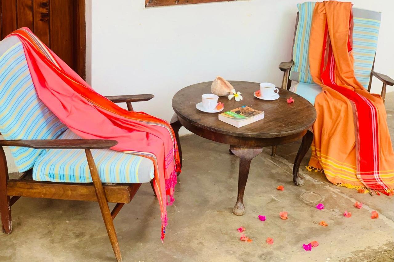 A Rocha Eco-Lodge & Conservation Centre Watamu Bagian luar foto